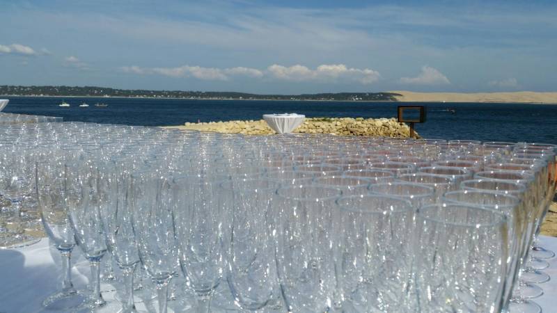 organiser une inauguration avec traiteur événementiel à Mérignac