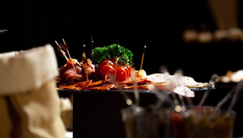 Traiteur pour cocktail buffet debout à Bordeaux